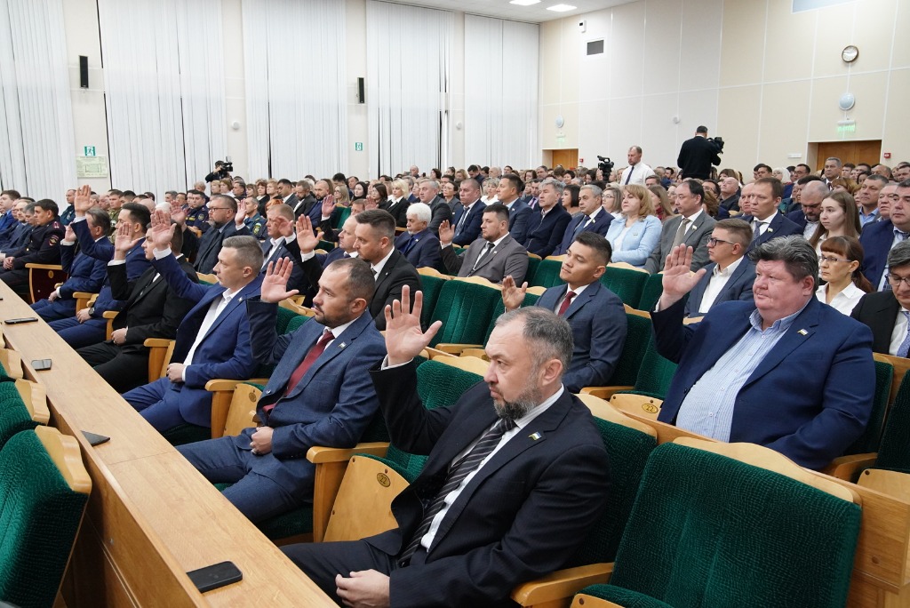 Газизов переезжает из Стерлитамака в Уфу красить место вице-премьера