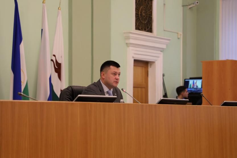 На обвинения в вырубке деревьев Мавлиев ответил расширением «АРТ-квадрата»
