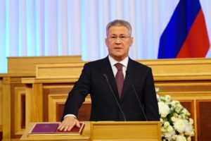 Хабиров на инаугурации ставил амбициозные цели и обещал преемственность в правительстве