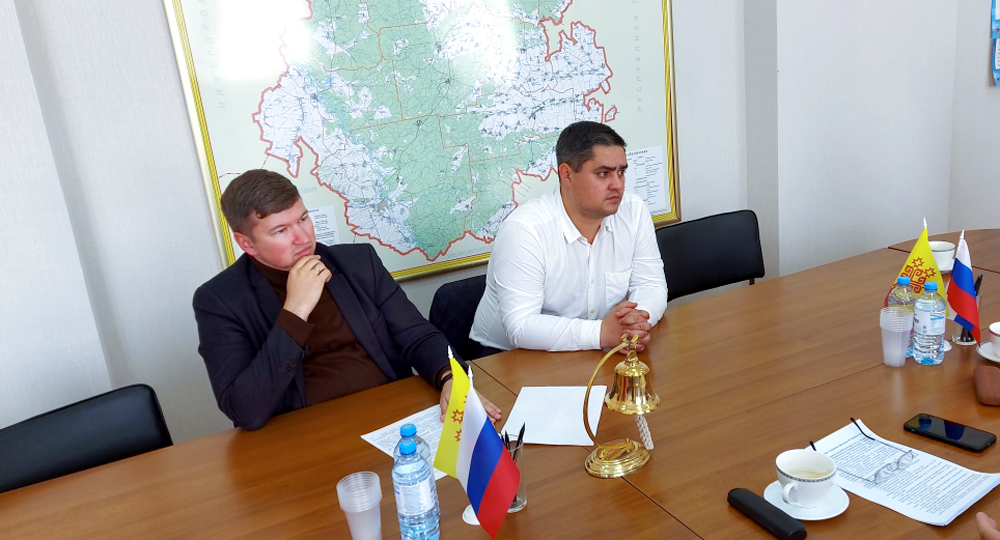 Спирину на улице Гражданской хоть трава не расти