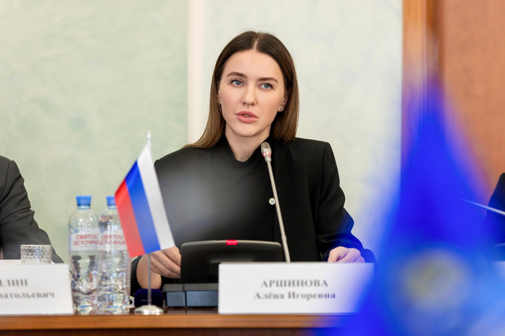 Поправки в закон об ОМС развел депутатов Госдумы от Чувашии по полисам мнений