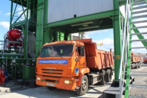 «Башкиравтодор» и «Сколхимпром» идут к банкротству наперегонки