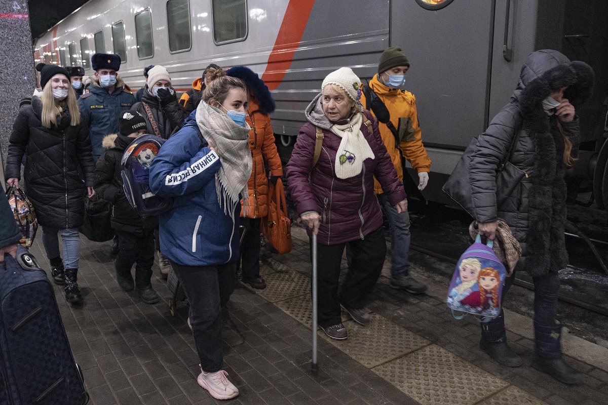 В Нижний Новгород из Донбасса прибыло около тысячи беженцев, половина из них — дети. Автор: Ирина Хромова.