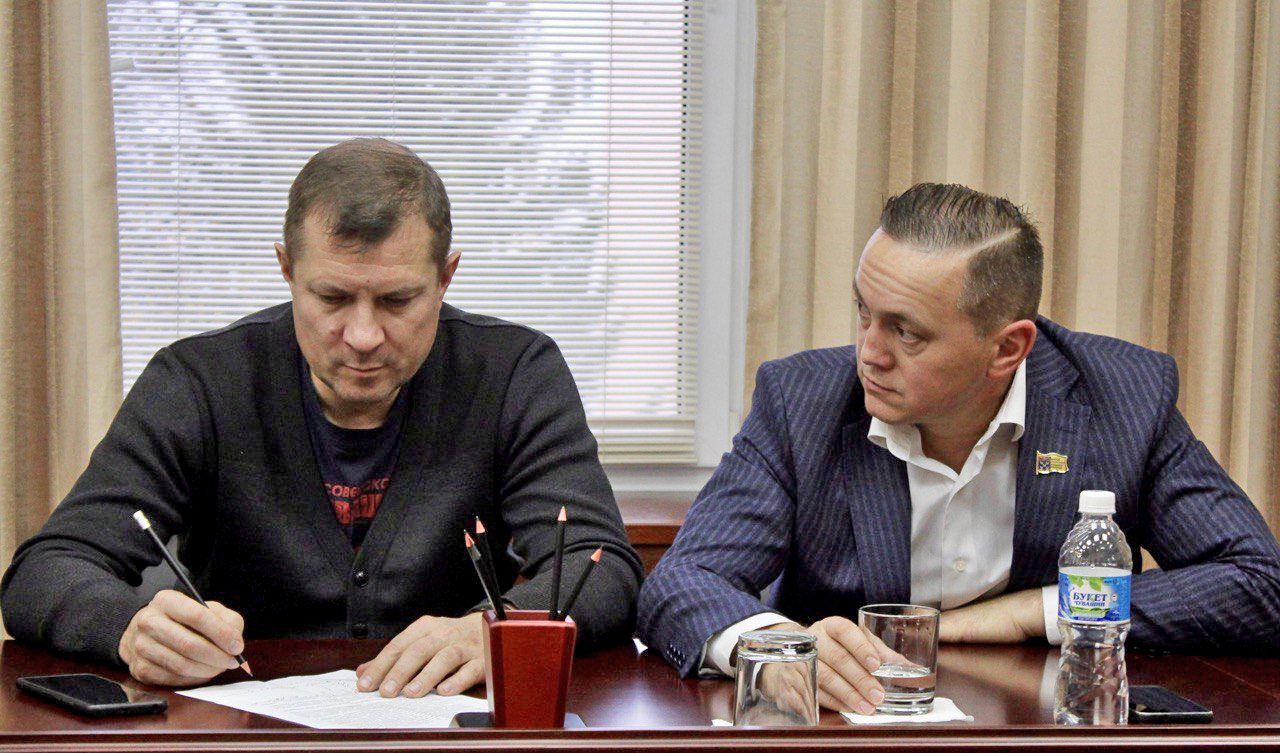 Спирин подбирает кадры в Москве и не хочет переплачивать за кофе