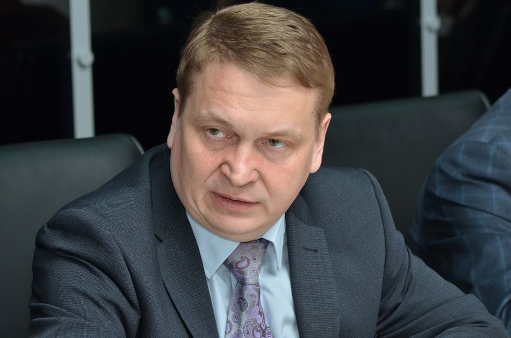 Владислав Егоров заподозрил легализацию перевода бесплатного в платное. Фото Ирины Волковой