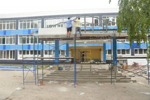 В Чебоксарах первый звонок грозит подрядчикам по капремонту школ последним предупреждением