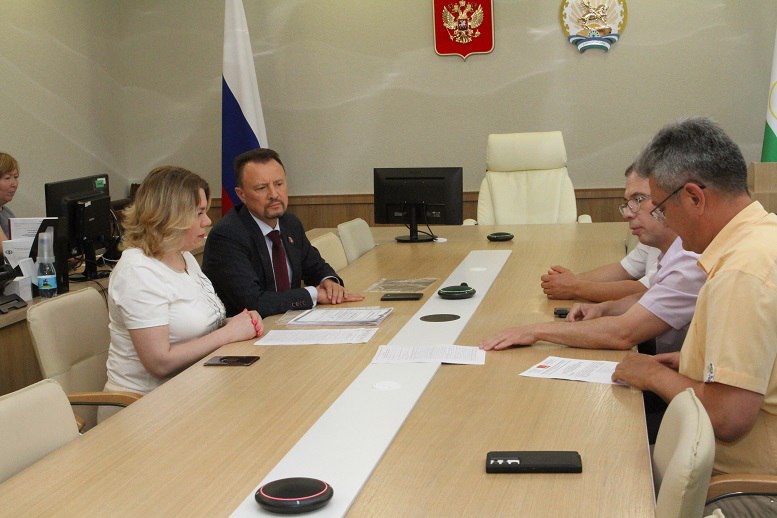 Кандидат в главы Башкортостана от КПРФ получит от Курултая зеленый свет на приватизацию речных портов Уфы и Агидели