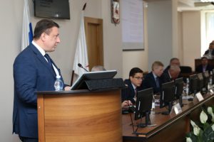 Лавричев представил отчет о работе Думы в 2021 году