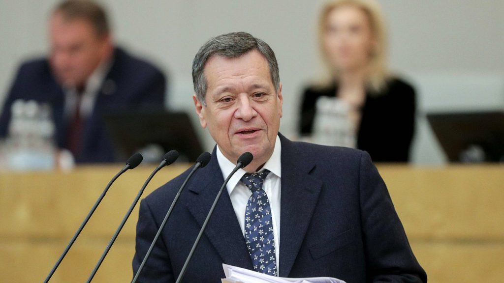 Андрей Макаров: кризис — не повод для застоя. Источник — пресс-служба Госдумы РФ