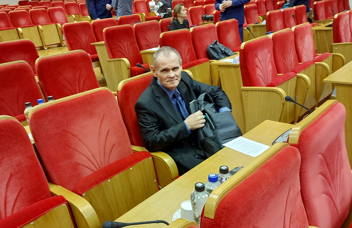 Аэропорт Чебоксар с удобствами на улице переводят на запасную стоянку