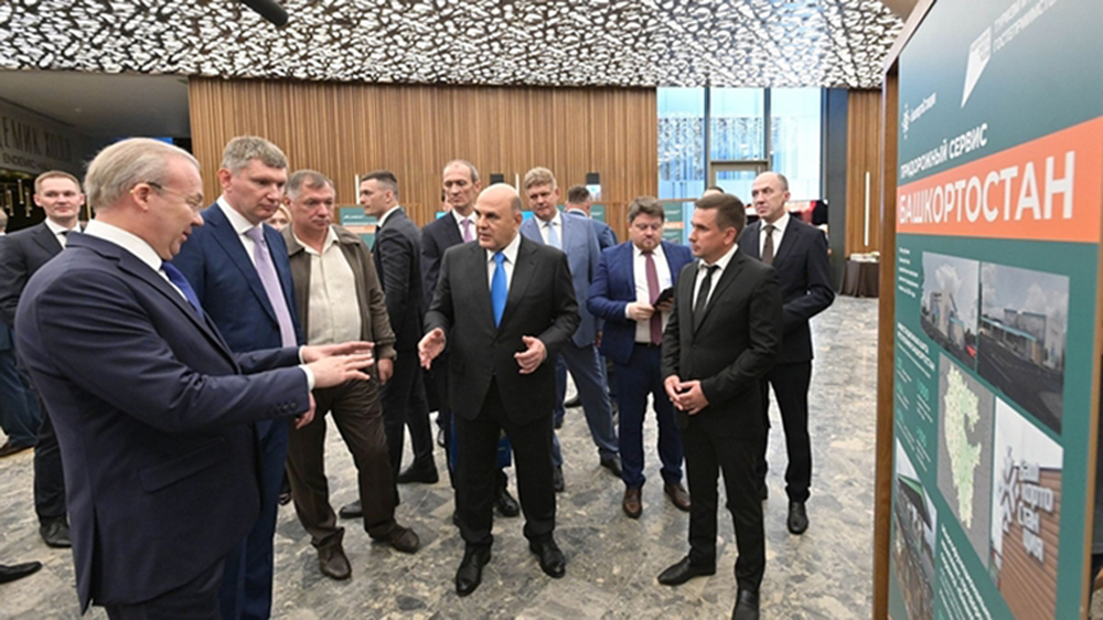 Мишустин на Алтае вдохновился башкирским опытом и вывел губернаторов на большую дорогу