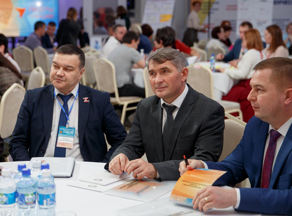 Краснов предложил Борисову ответить за кадровую политику в Чувашии