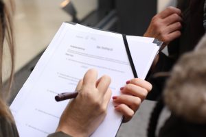 Доверие Николаеву замеряют по телефону и в телевизоре