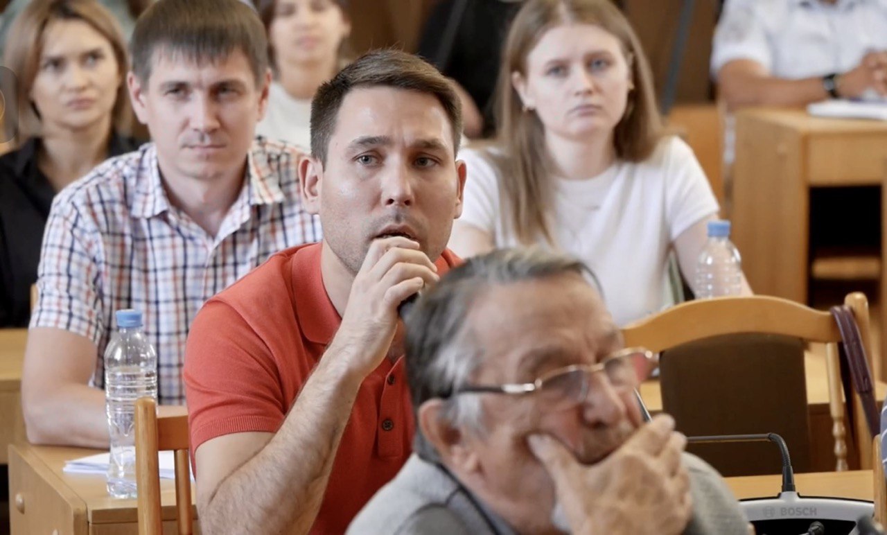 На слушаниях по «Дубрава Парку» горожане находили в проекте «символы НАТО» и вспоминали смерти в лесу