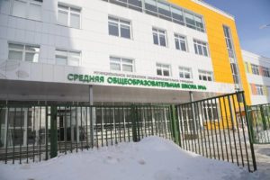 Спирин принял школу в Садовом без Стройнадзора и продлил строительство до августа
