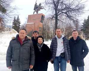 В Чебоксарах Платошкин восхищается музеем Чапаева и открывает офис своей супруги