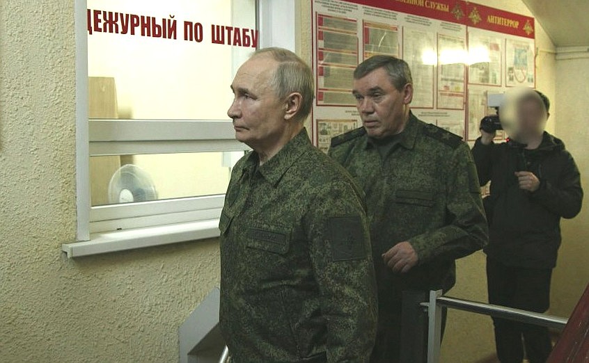 Николаев читает «Ведомости» и надеется на встречу с Путиным