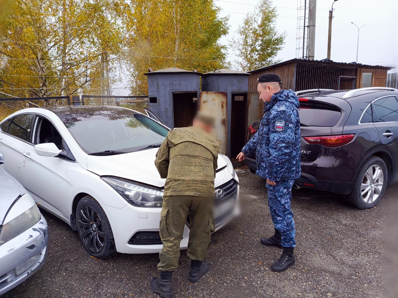 В Чувашии конфискованные у должников иномарки отправили в зону СВО