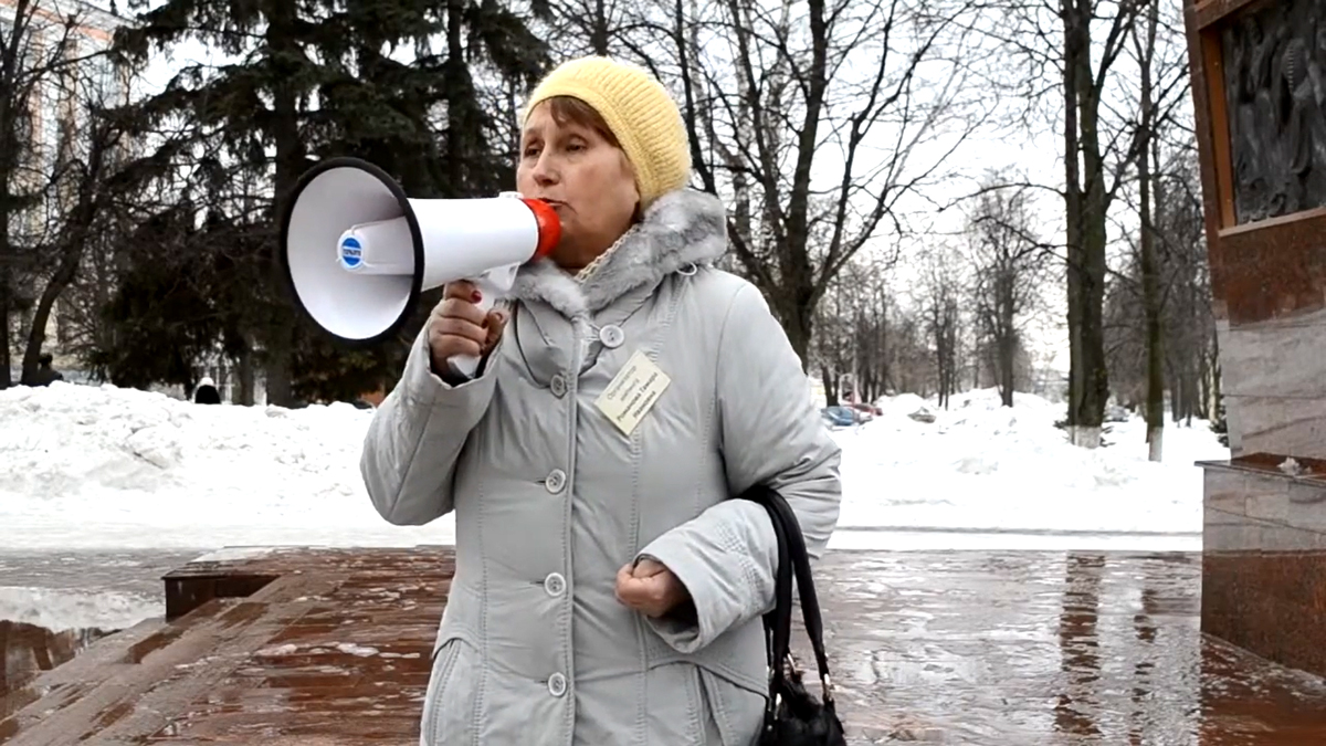 Суд запретил депутатам Госсовета Чувашии нажимать на кнопки по доверенности