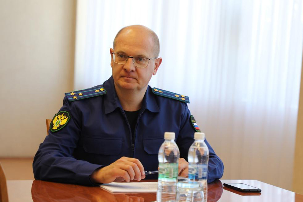 С властями Чувашии судятся уволенные чиновники и прокурор