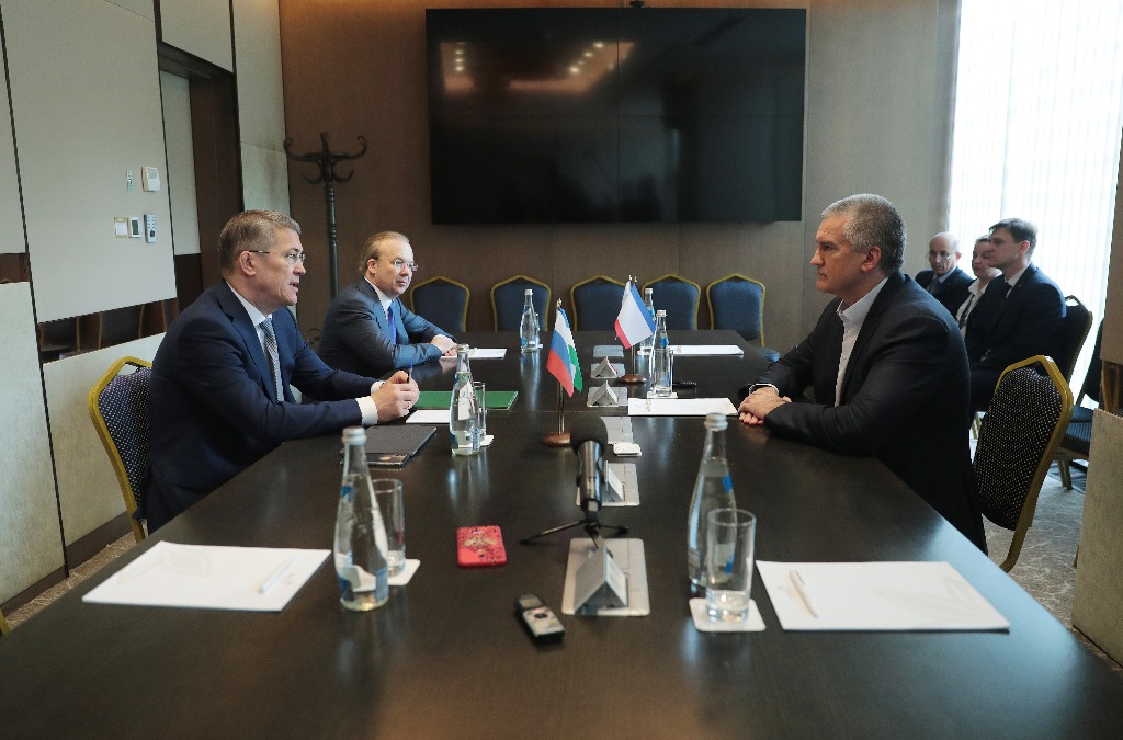 Рабочая встреча с Главой Республики Крым Сергеем Аксёновым