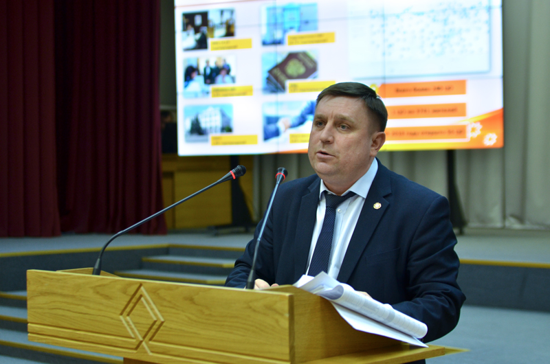Михаил Анисимов