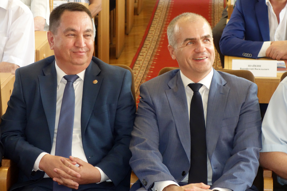 Васильев и Ладыков