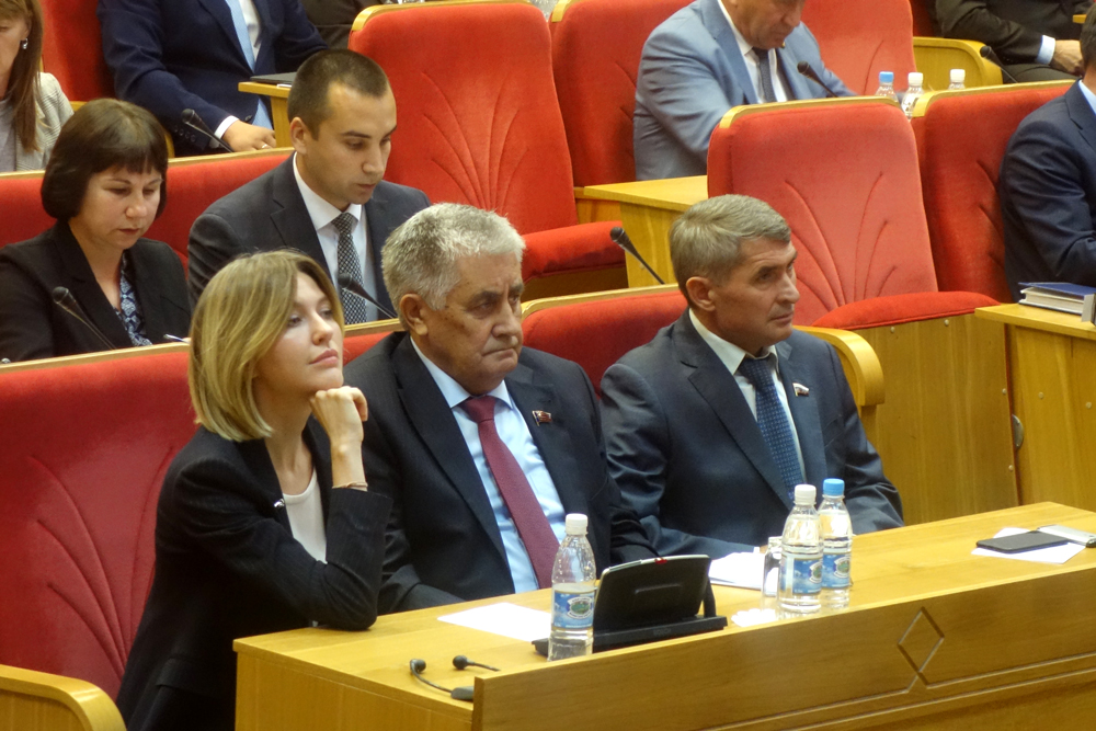 34-я сессия Государственного Совета Чувашской Республики. Депутаты ГД