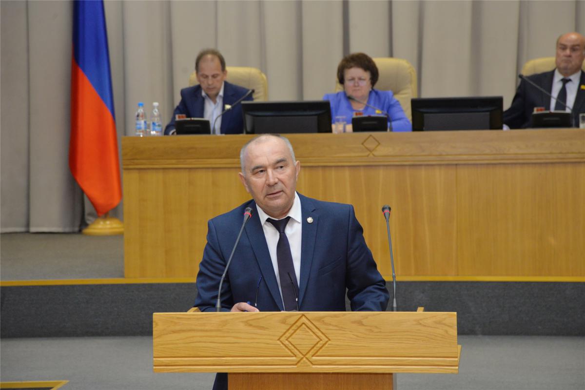 глава администрации Красноармейского района Александр Кузнецов