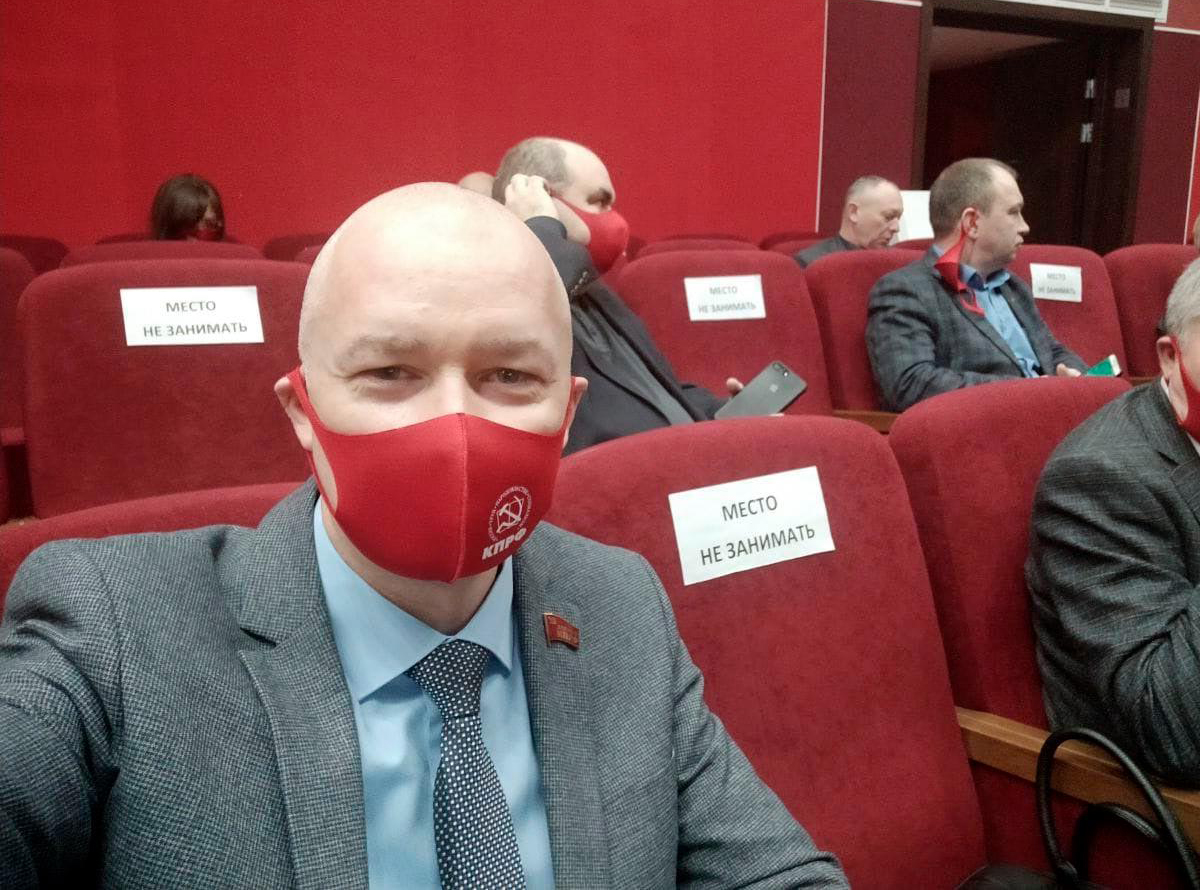  Партия – ум. честь и совесть нашей эпохи Фото facebook.com/churchanov