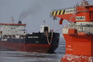 «Роснефть» выиграла за «Башнефть» северную войну с «ЛУКОЙЛом» и закрепит победу в Санкт-Петербурге