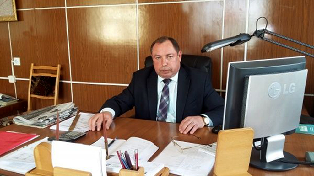 В ожидании первого звонка в школе в Садовом прозвучал колокол от СКР и госслужбы по тарифам Чувашии