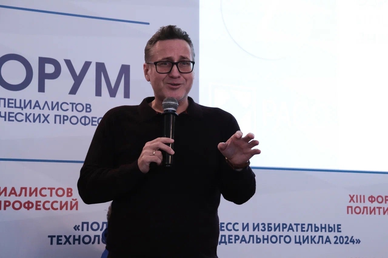 Эксперты обещают Николаеву легкую победу на выборах главы Чувашии и создают ему проблемы